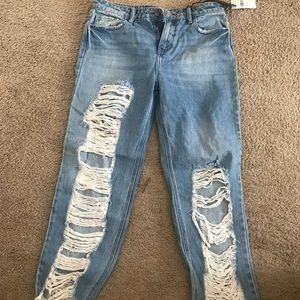 Fashion Nova “Girlfriend” Jeans